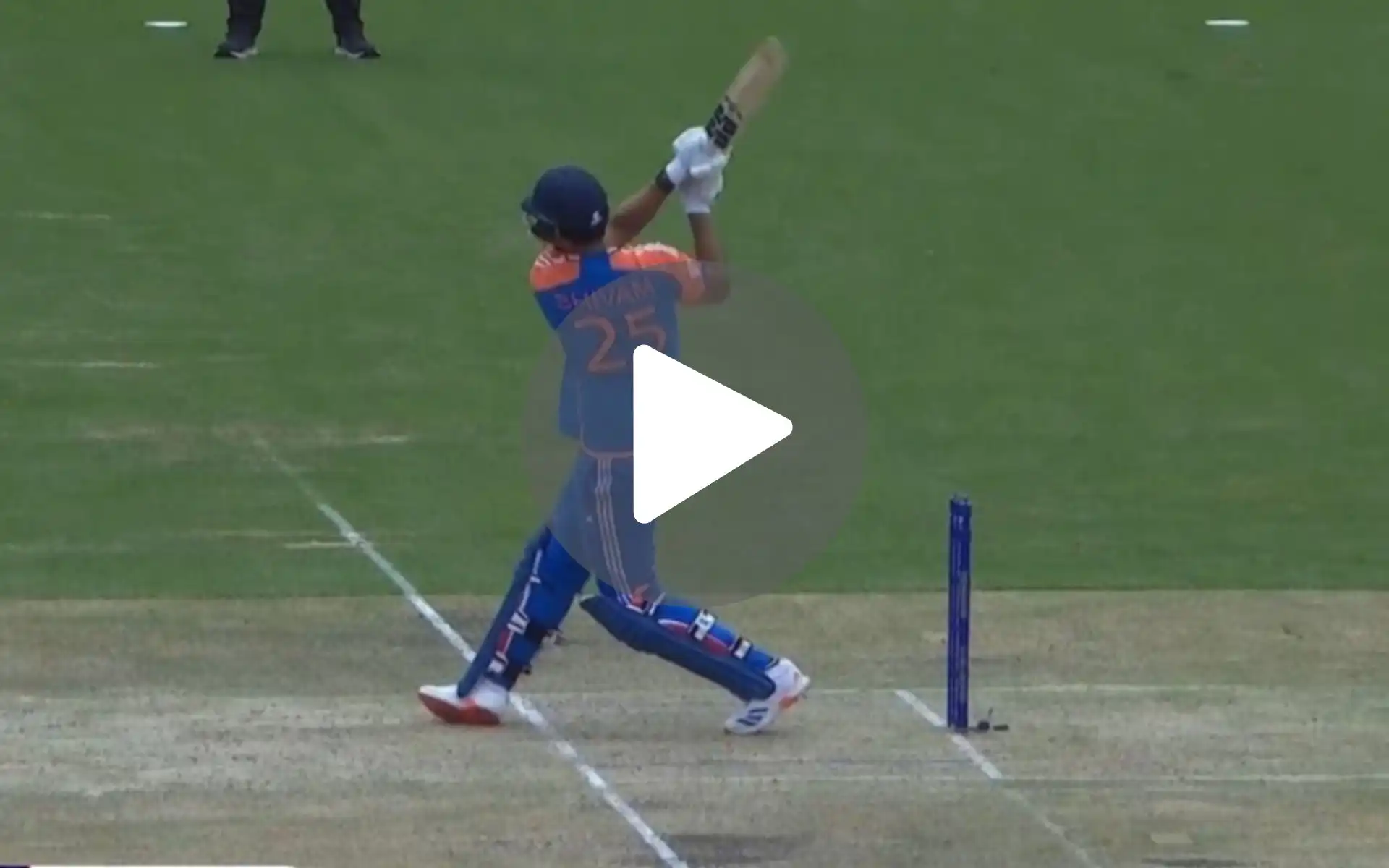 [Watch] CSK Star Shivam Dube 'Toys With' Corey Anderson With A Humongous Six